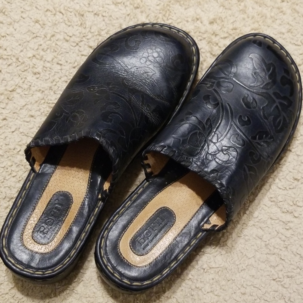 Born clogs